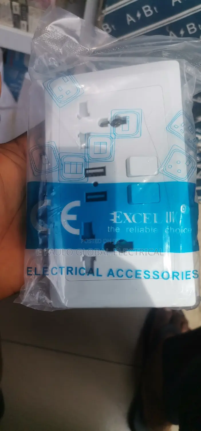 13amps Double With USB PUT