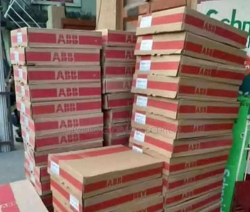 12fuse Abb Distribution Borad
