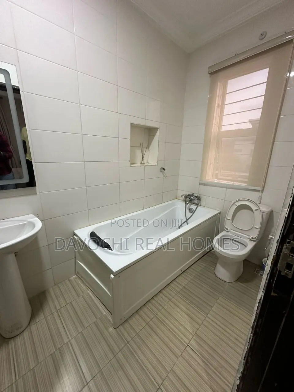 Furnished 1bdrm Apartment in Lekki Phase One for rent