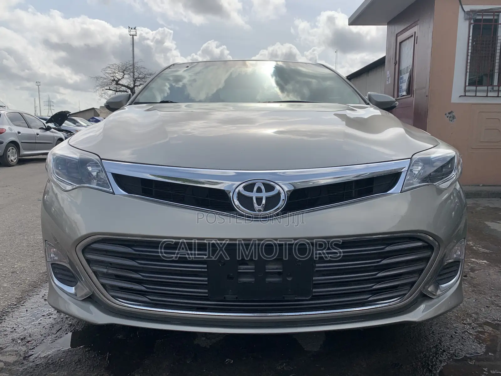 Toyota Avalon 2016 Gold