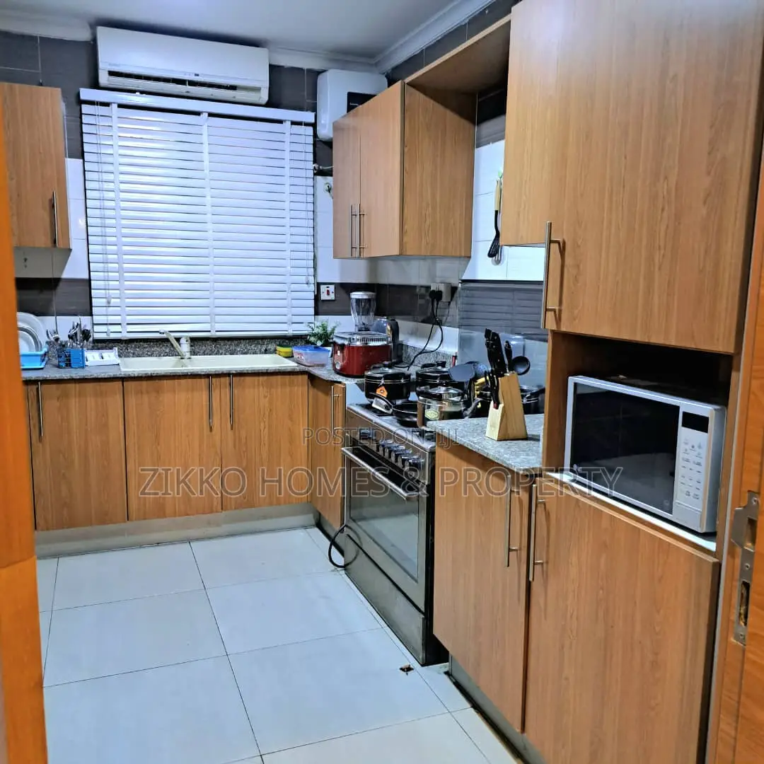 3bedroom Short-Let at Ikoyi