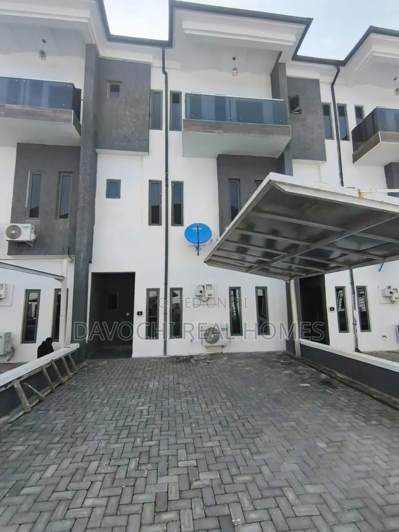 Furnished 4bdrm House in Chevron Drive, Lekki for sale