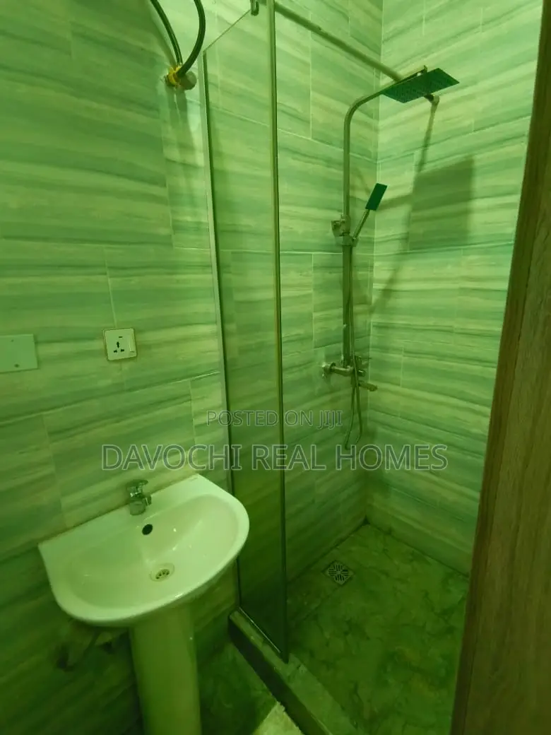 Furnished 4bdrm House in Chevron Drive, Lekki for sale