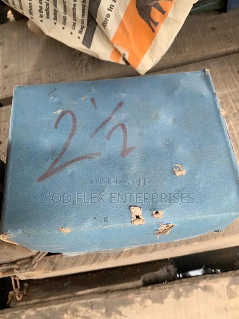 21⁄2" Roofing Nail
