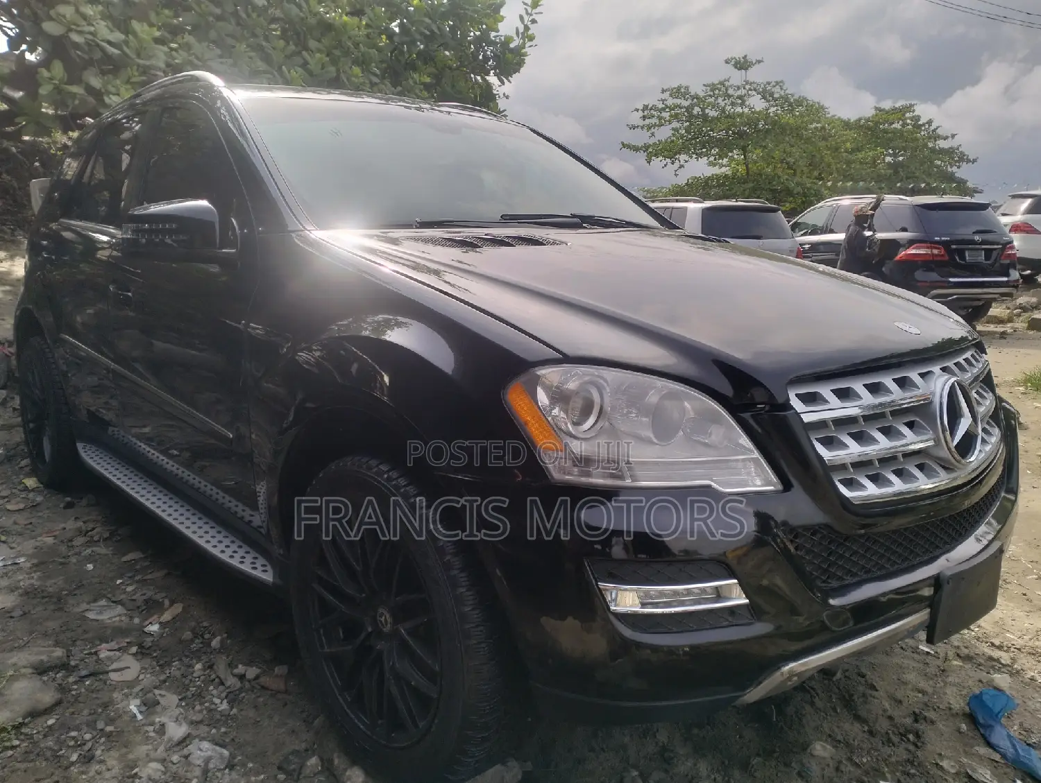 Mercedes-Benz M Class 2011 Black