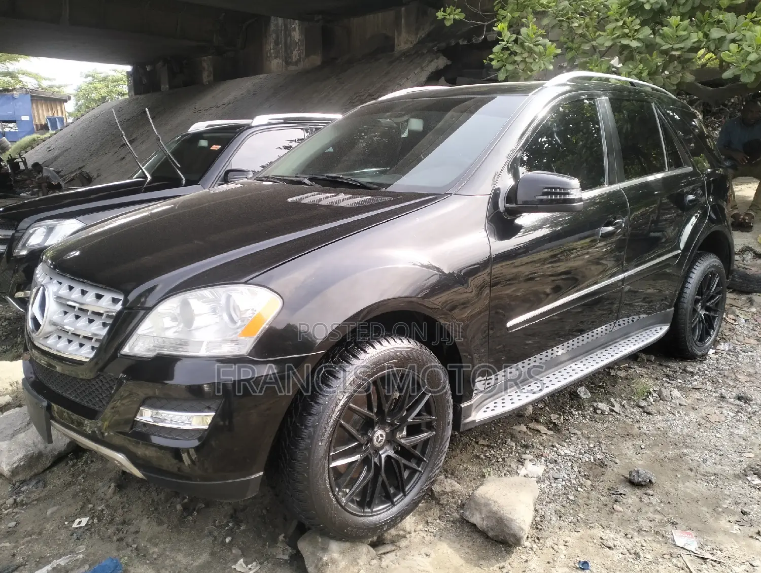 Mercedes-Benz M Class 2011 Black