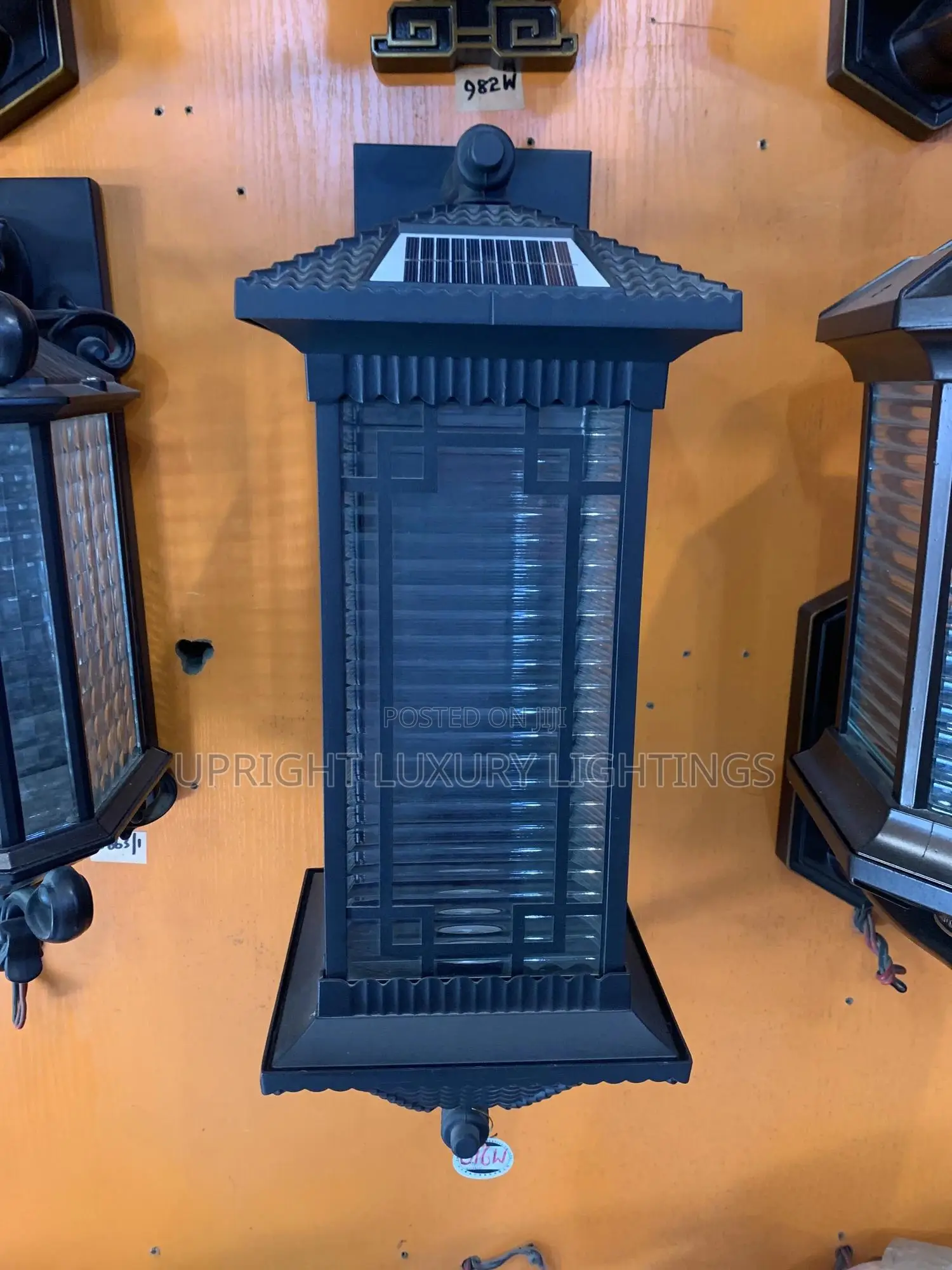 Solar Pillar Light