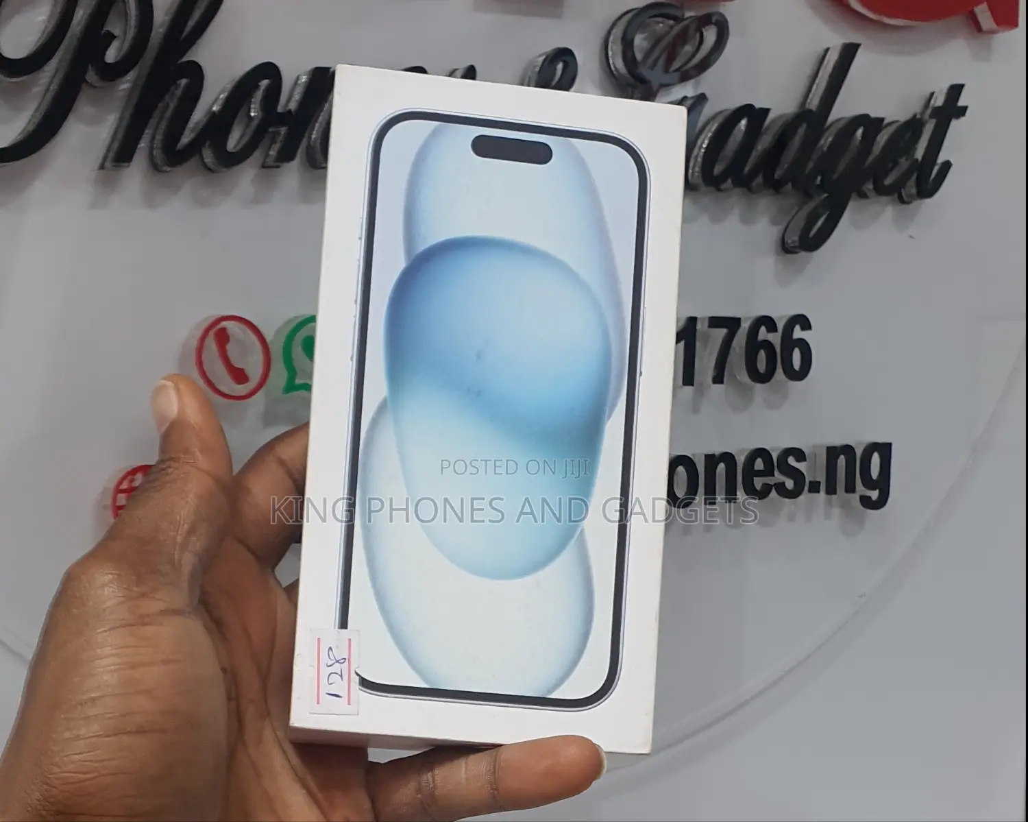 New Apple iPhone 15 128 GB Green