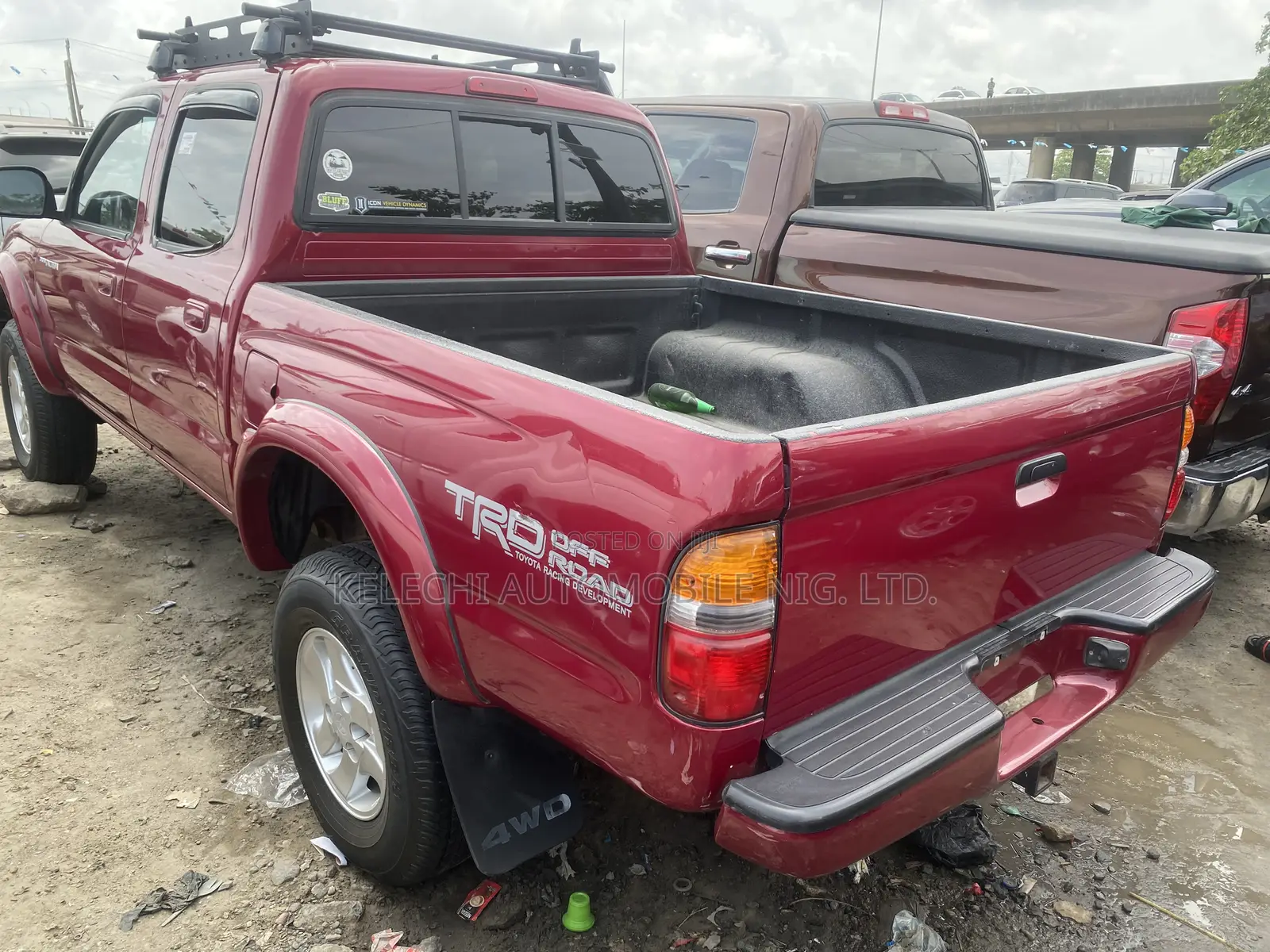 Toyota Tacoma 2003 Red
