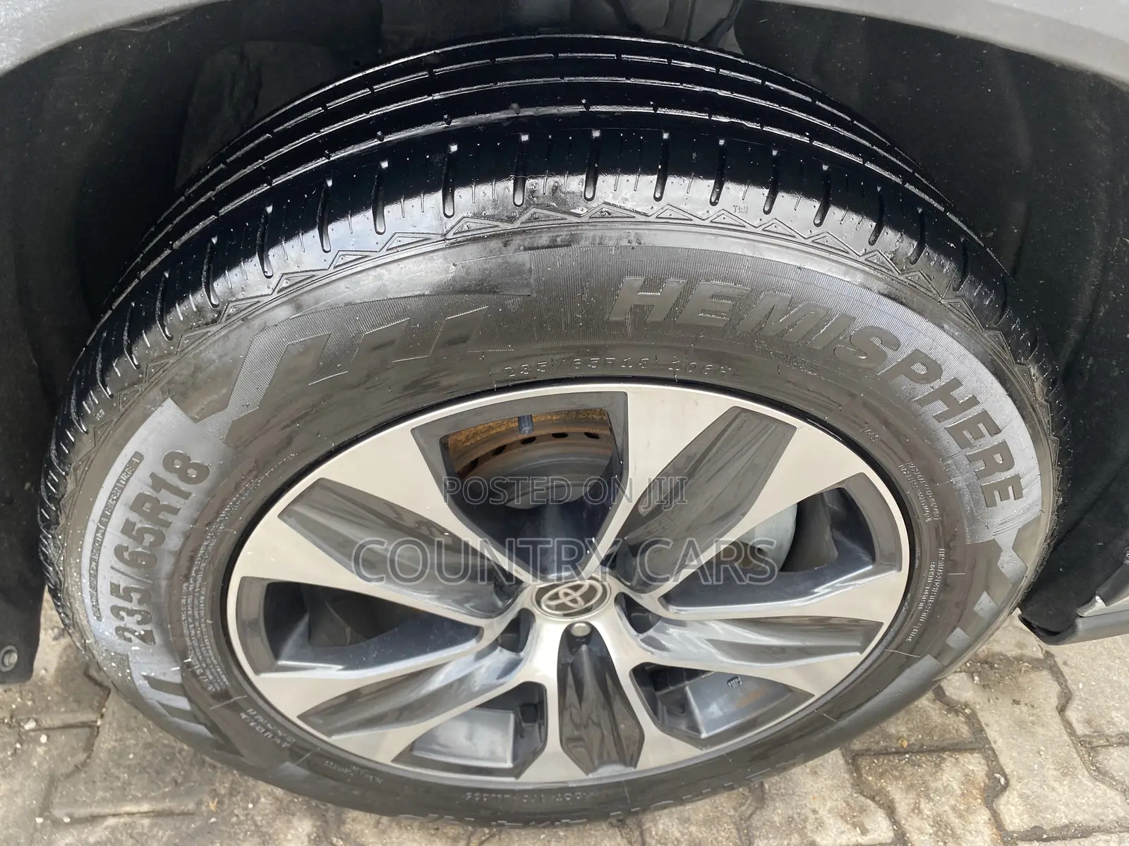 Toyota Highlander XLE 2021 Silver