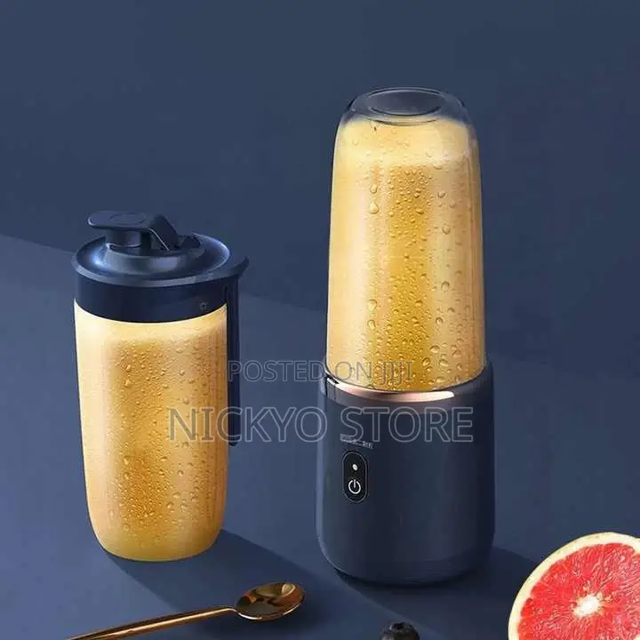 Portable Electric Blender Cup (Rechargeable Smoothie Maker)