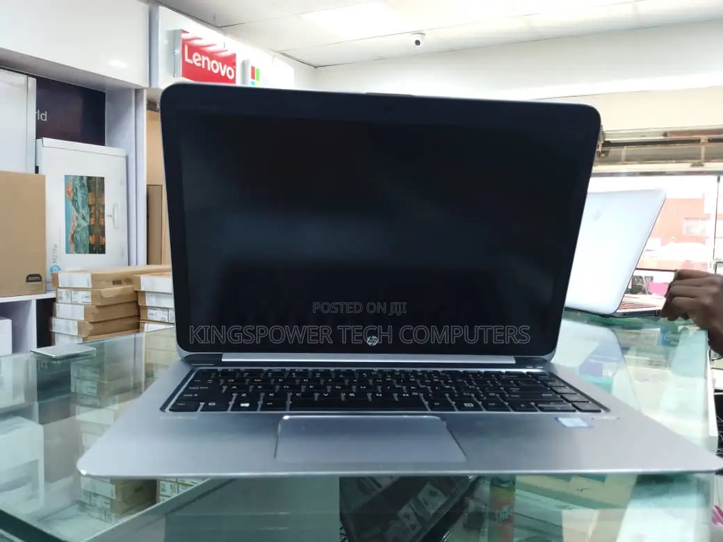 Laptop HP EliteBook 820 G3 8GB Intel Core I5 SSD 256GB