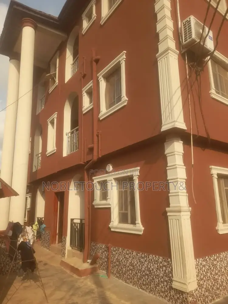 2bdrm Block of Flats in Abaranje Ikotun for sale