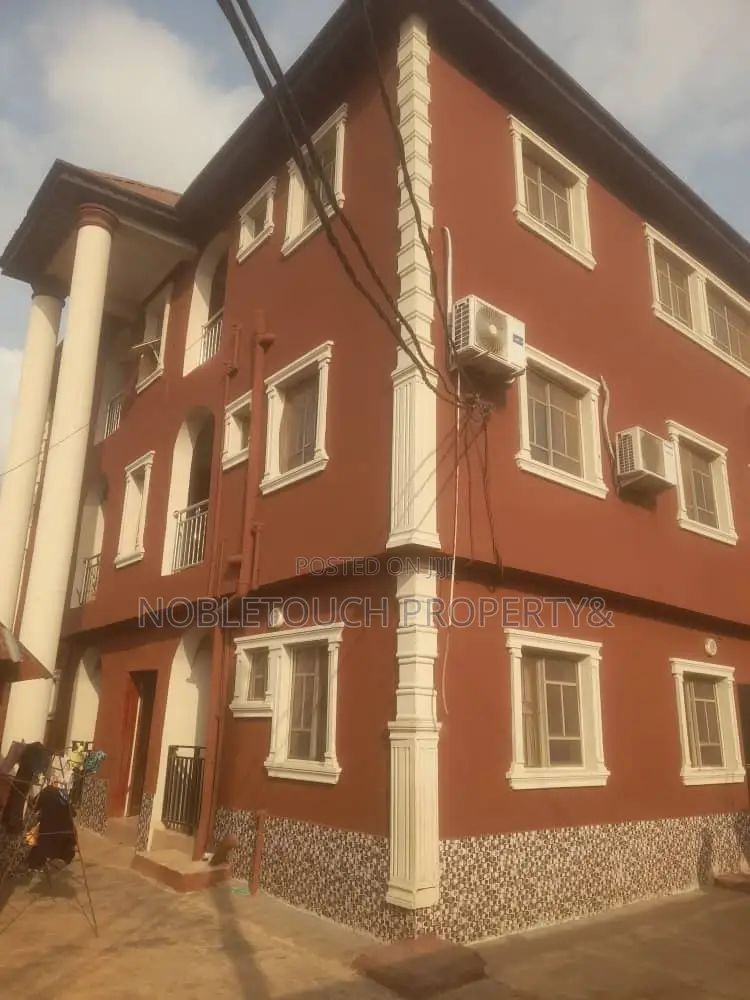 2bdrm Block of Flats in Abaranje Ikotun for sale