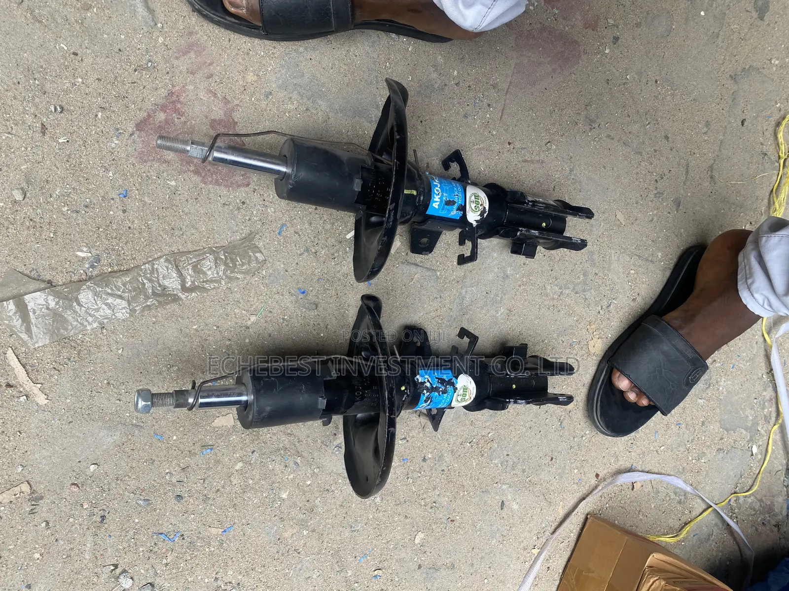 Front Shock Absorber Kia Cerato 2009/2010