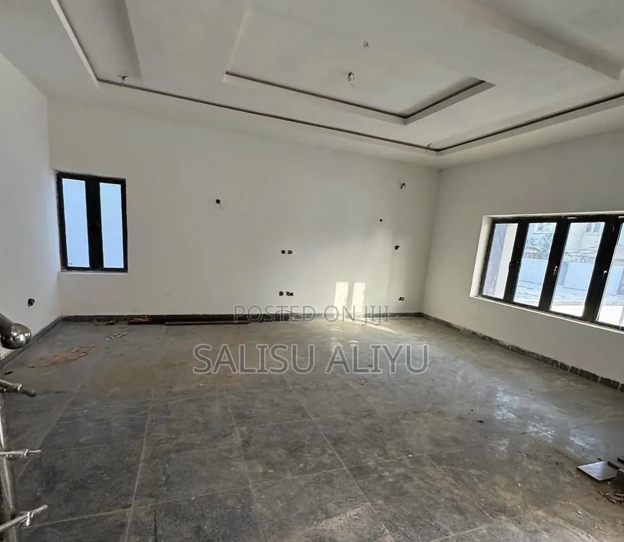 5bdrm Duplex in Jahi for sale