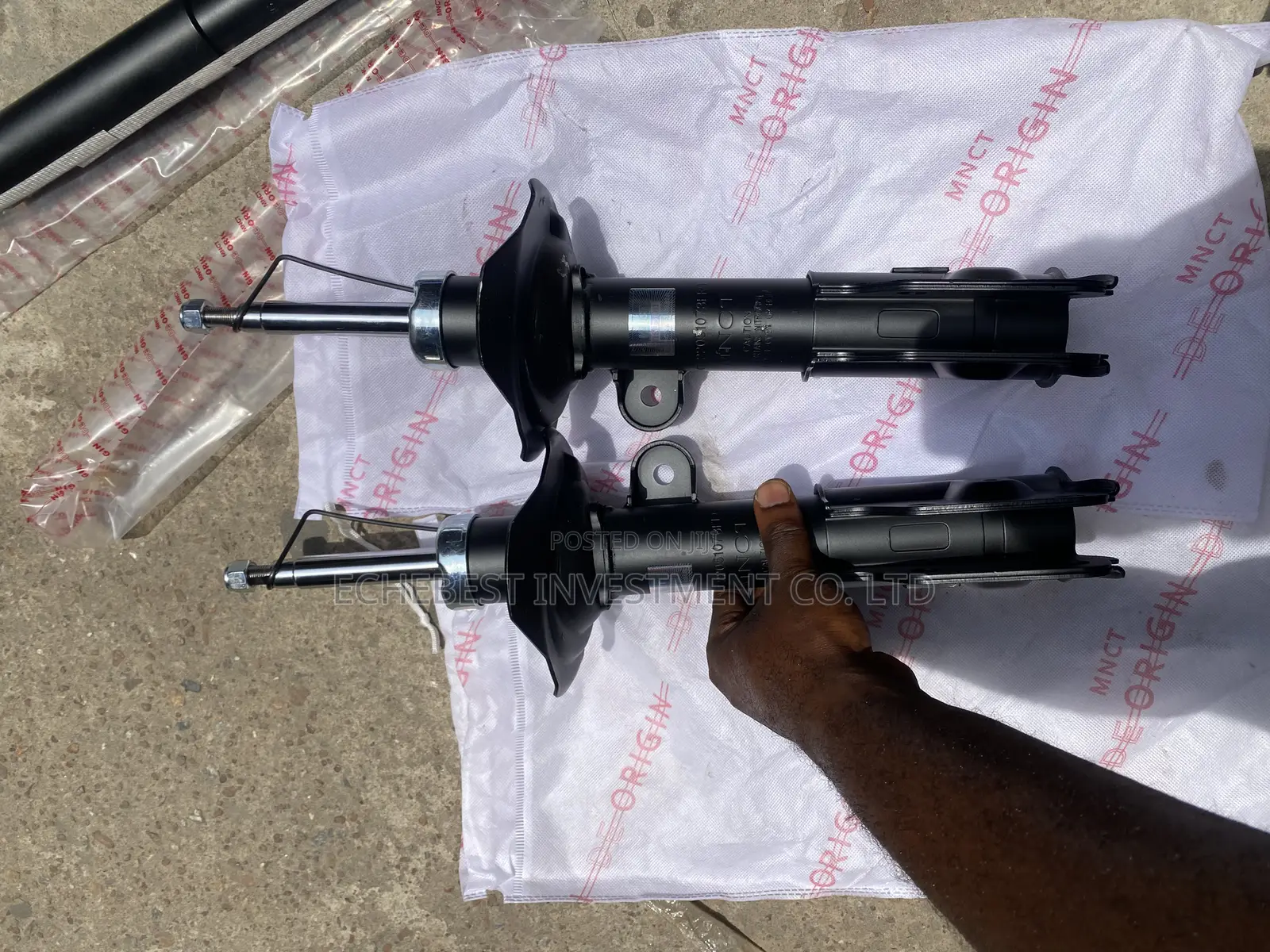 Quality Front Shock Toyota Rush