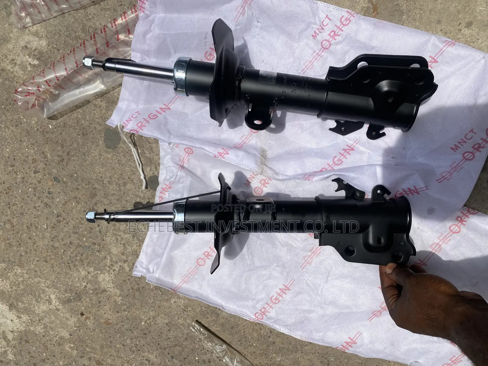 Quality Front Shock Toyota Rush