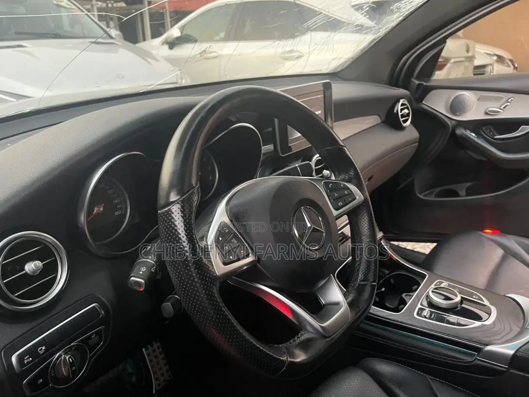Mercedes-Benz GLC-Class 2019 Black