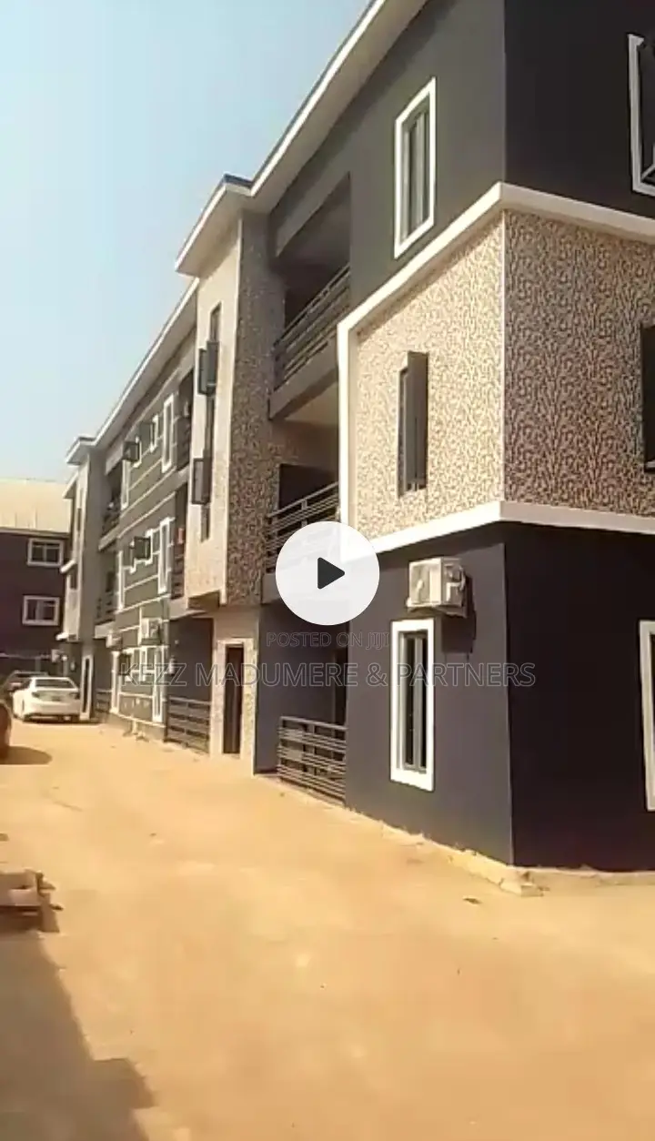 12bdrm Block of Flats in Green Kporoko Layout for sale