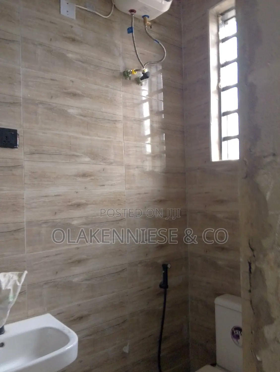 Furnished 1bdrm Bungalow in Bodethomas for rent