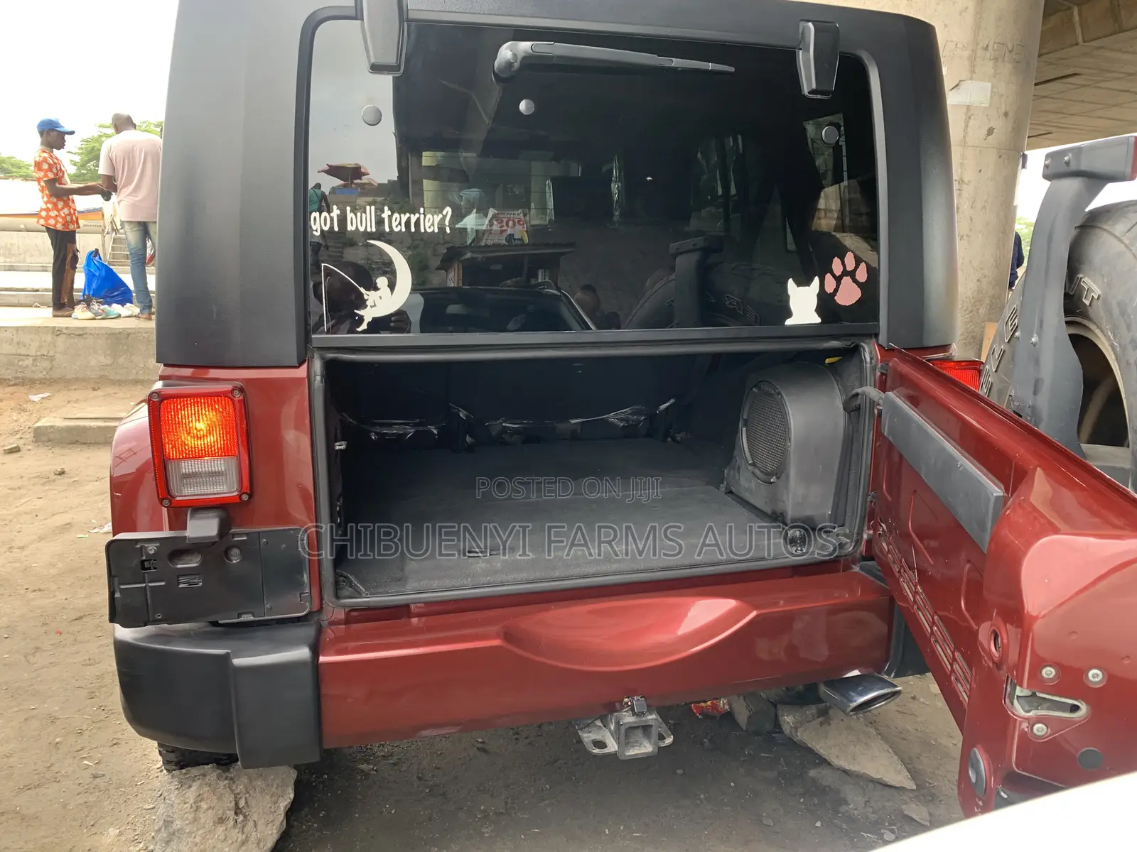 Jeep Wrangler Sahara 2010 Red