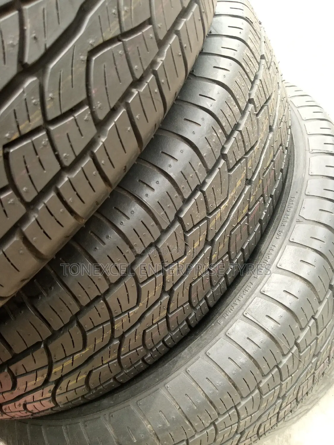 Bridgestone Japan 225/70/16