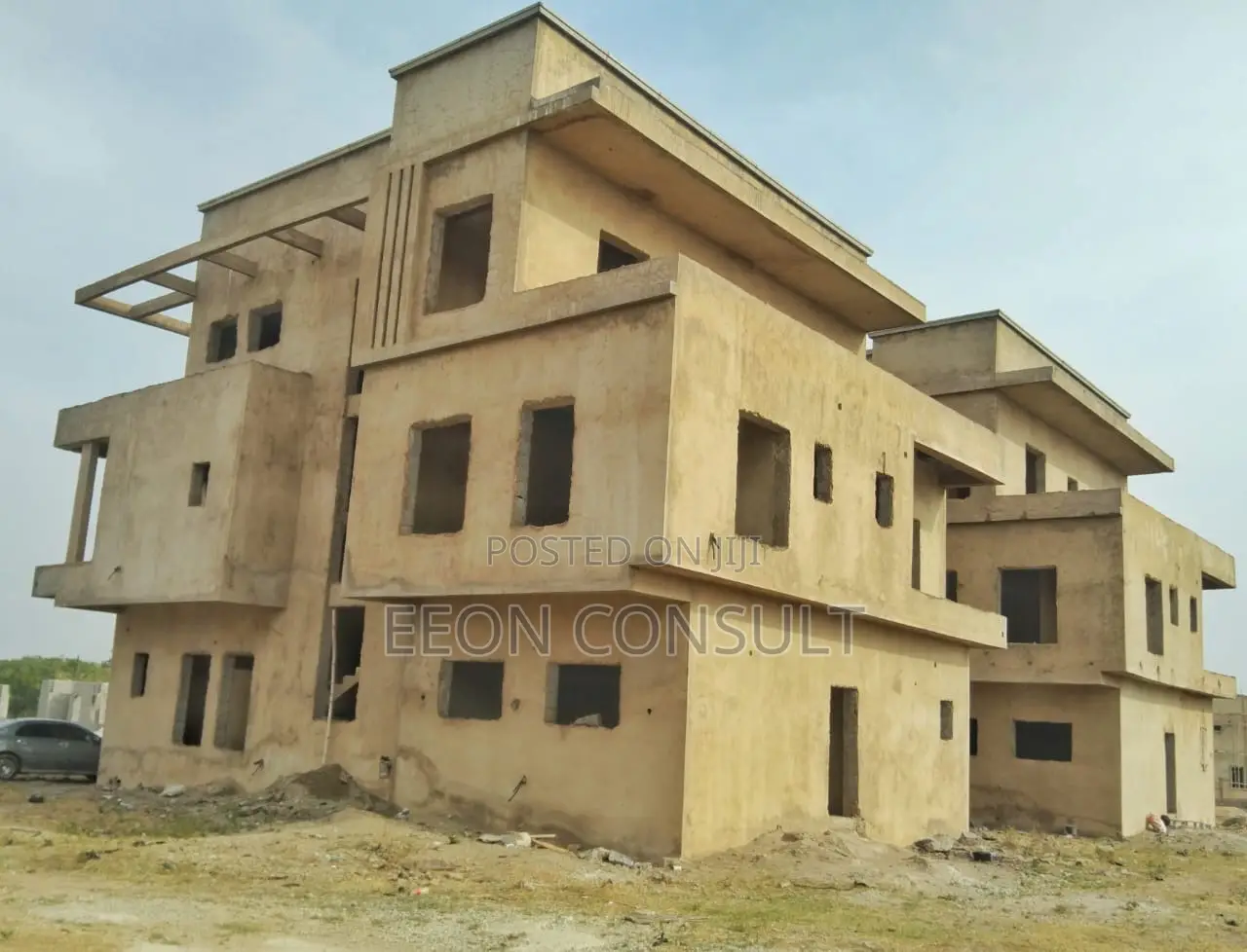 5bdrm Duplex in Maralago Golf City, Gwarinpa for sale