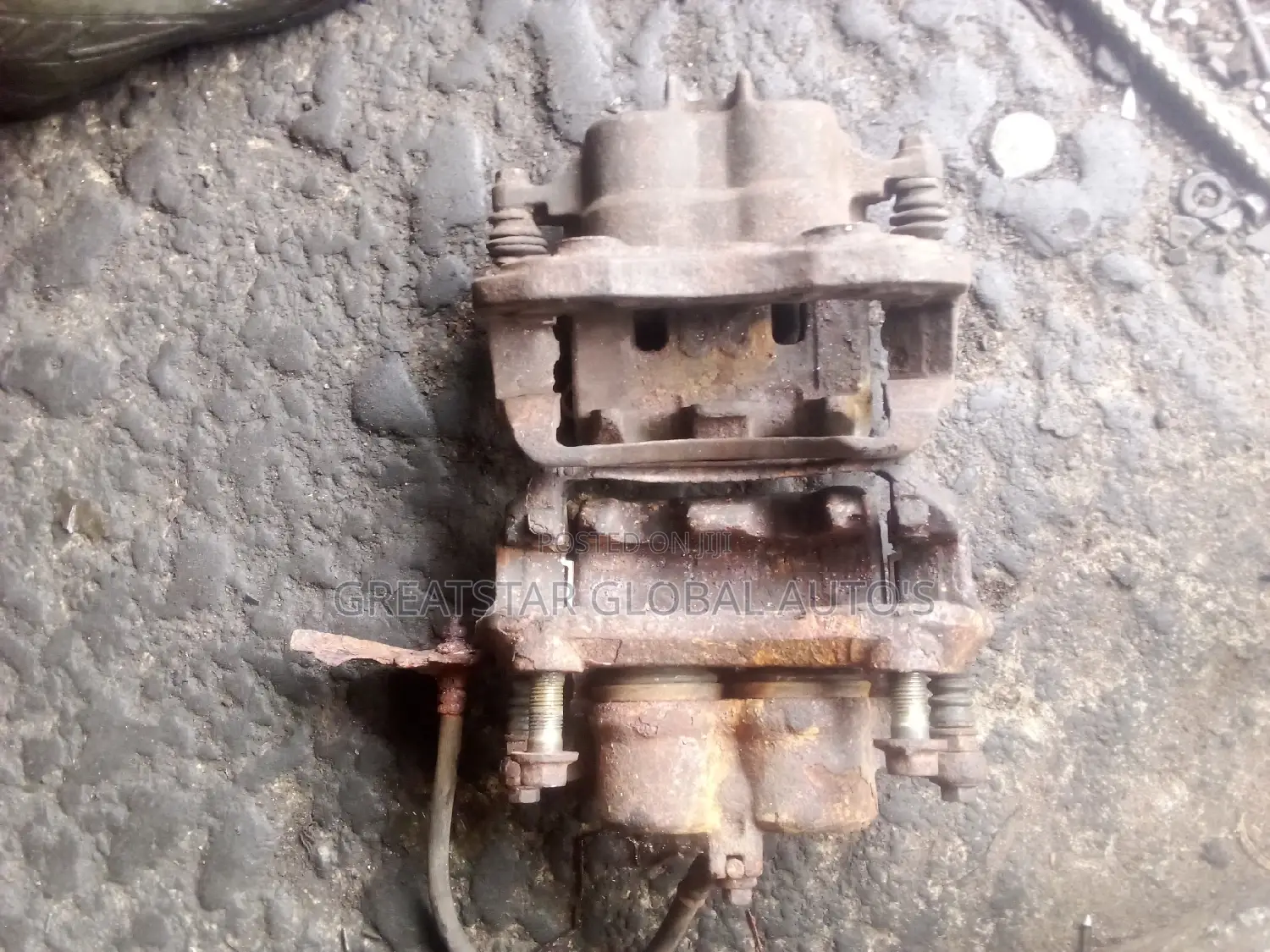 Front Caliper Nissan Pathfinder 05