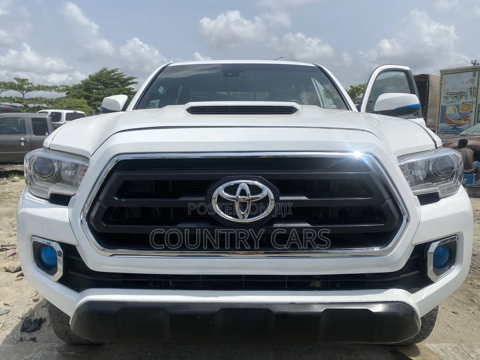 Toyota Tacoma TRD Sport 2021 White