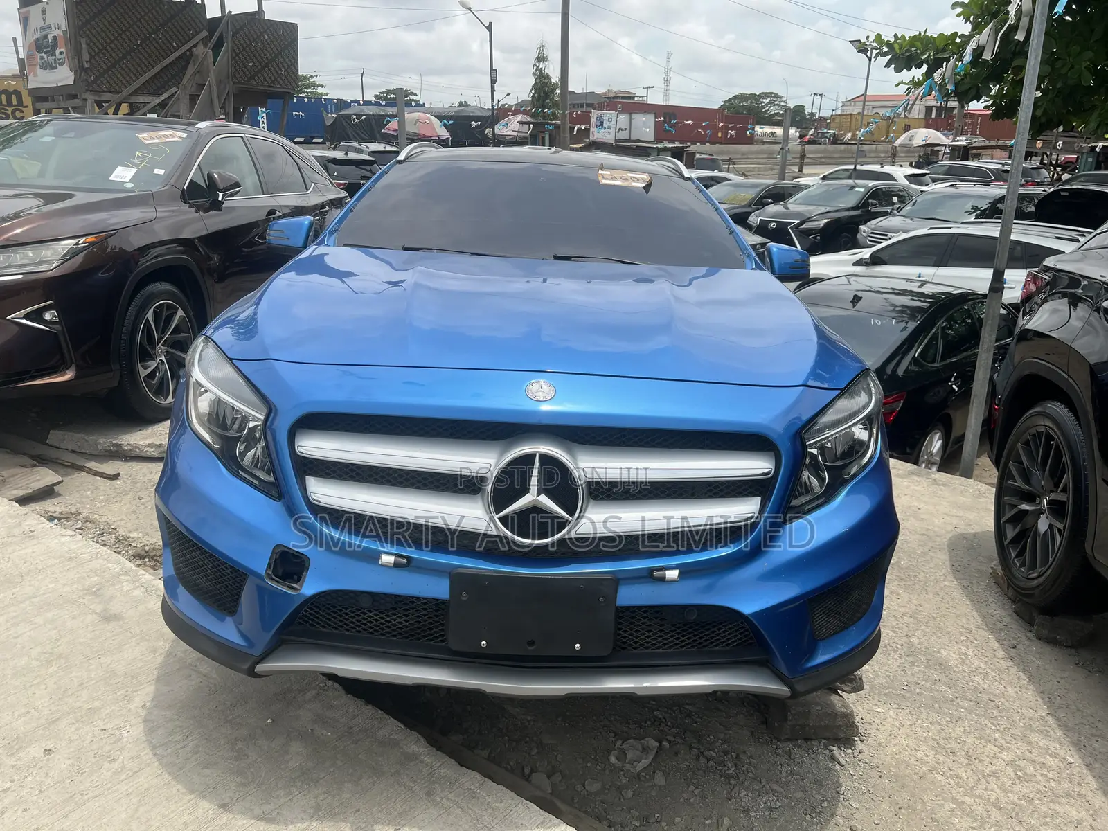 Mercedes-Benz GLA 250 2016 Blue