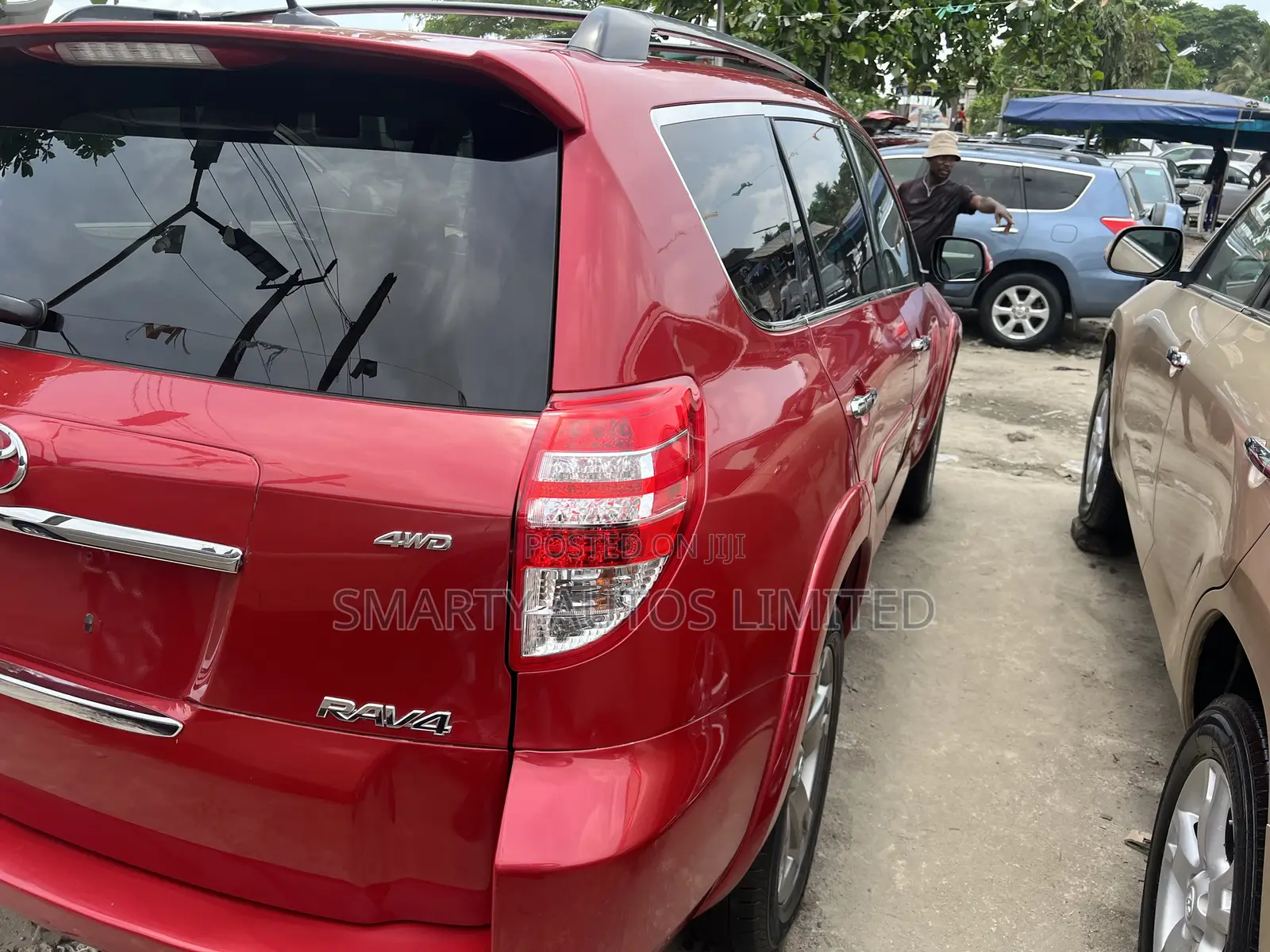 Toyota RAV4 2010 Red