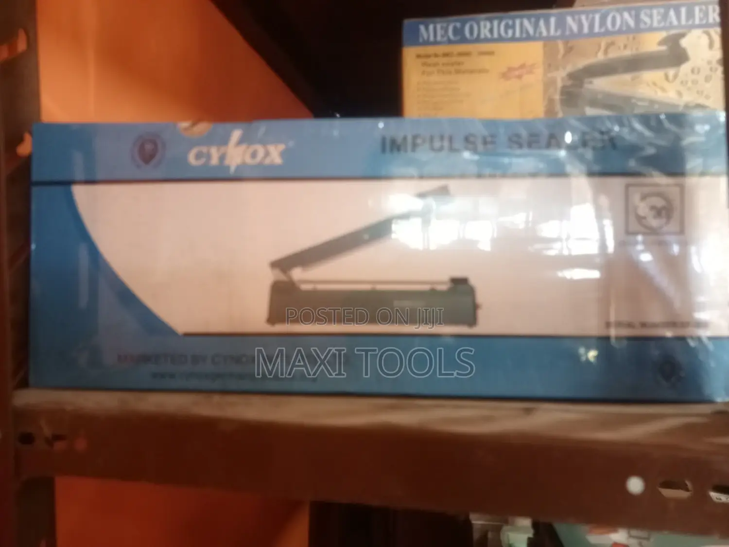 Cynox Nylon Seiling Machine 18 Inch