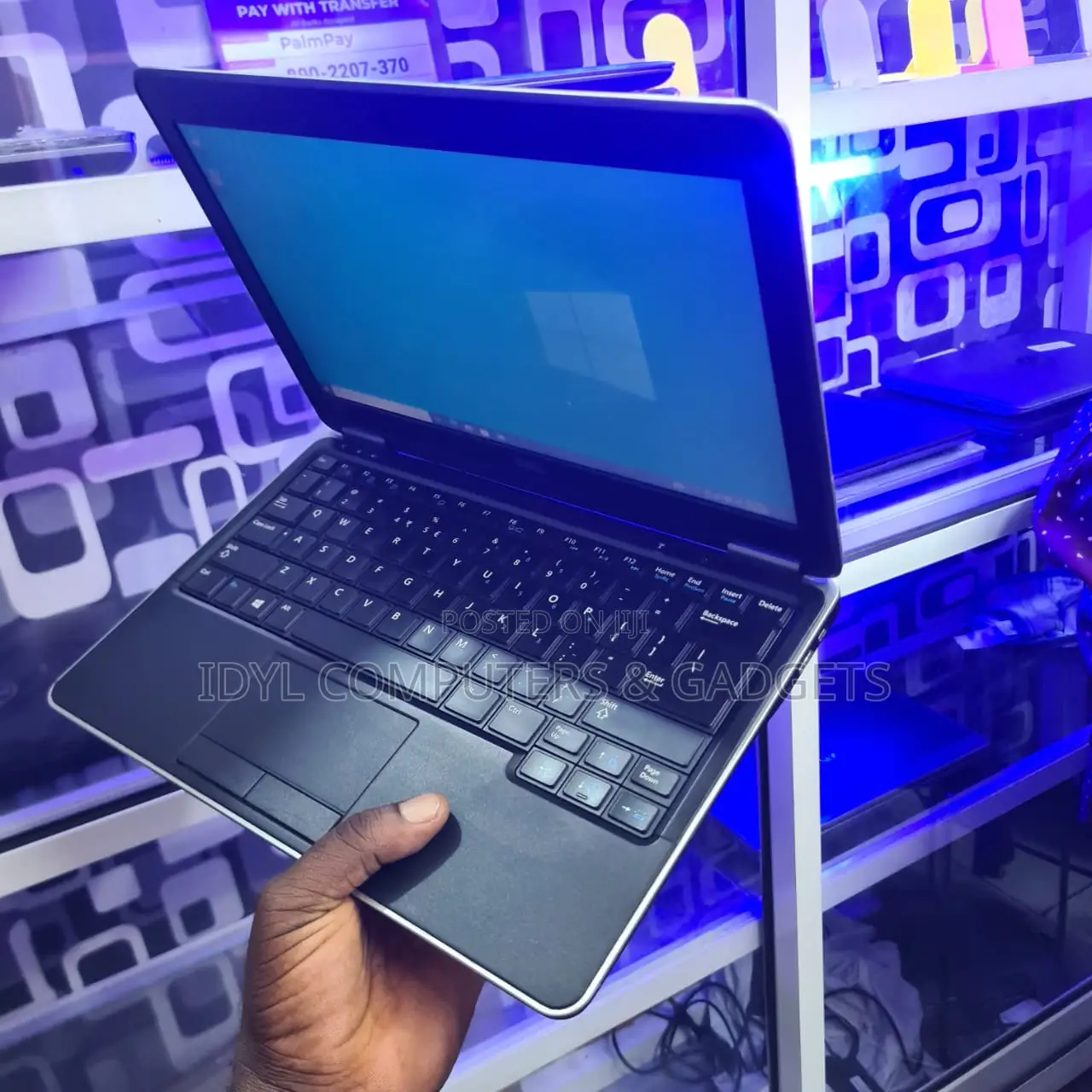 Laptop Dell Latitude E7240 12GB Intel Core I7 SSD 256GB