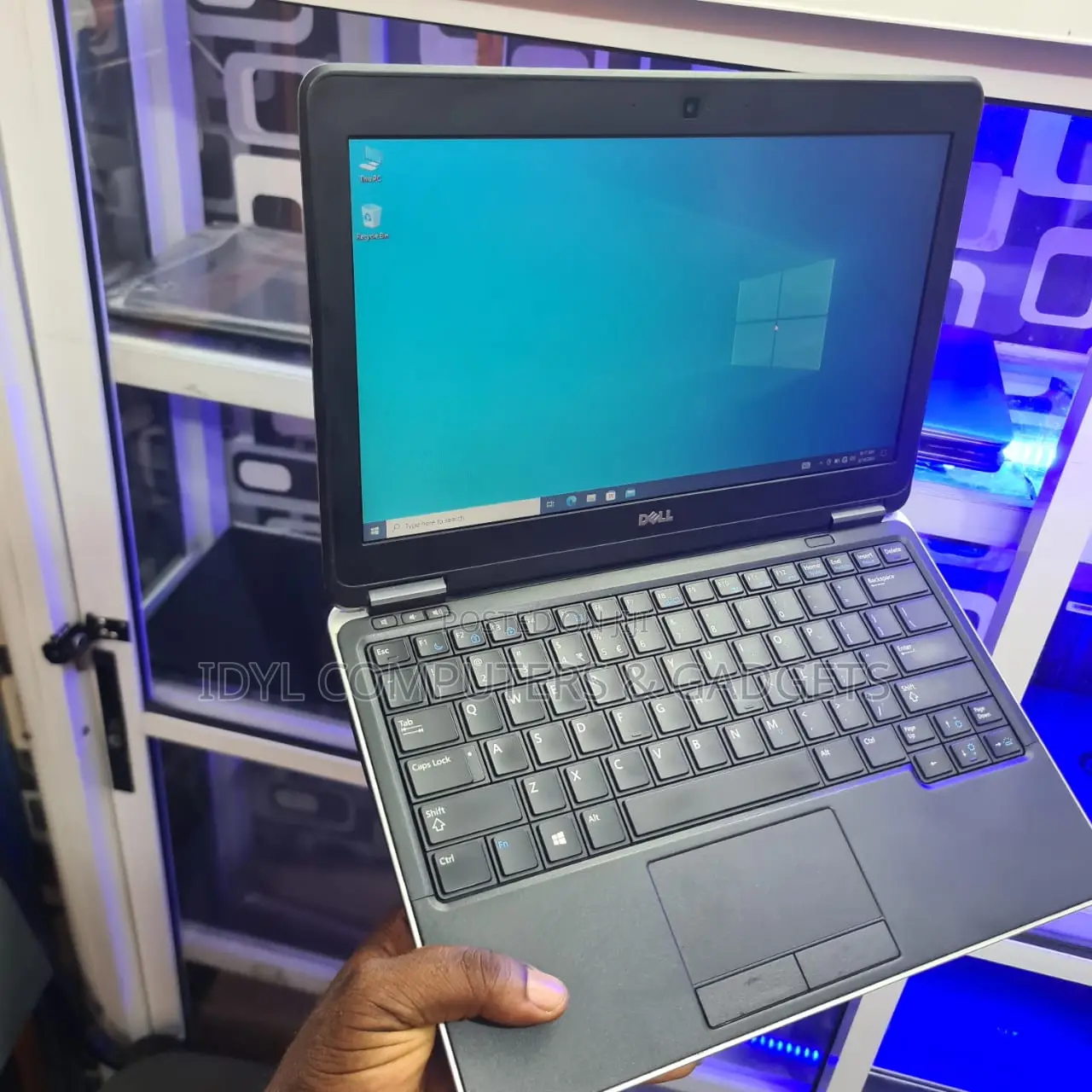 Laptop Dell Latitude E7240 12GB Intel Core I7 SSD 256GB