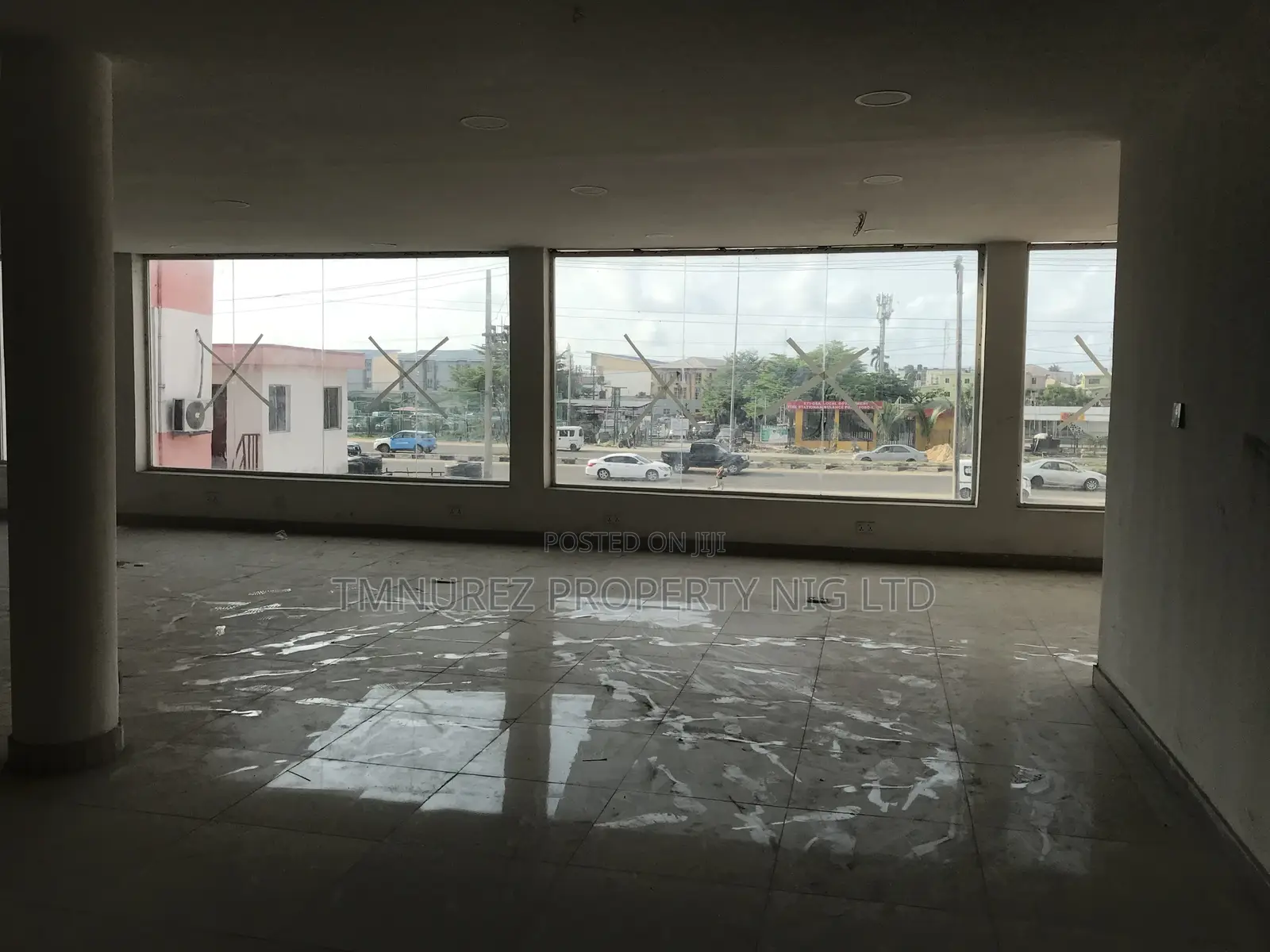 BANK SPACE 400SQM, Per SQM 4