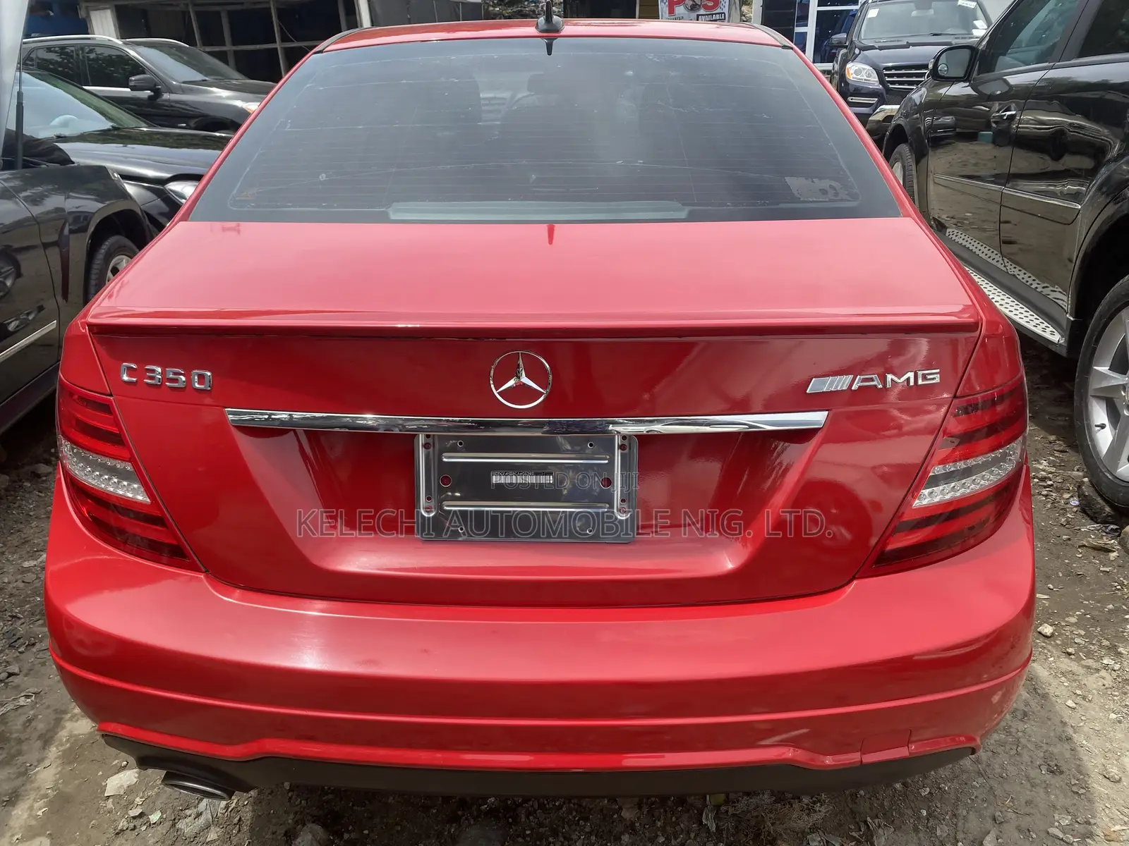 Mercedes-Benz C350 2013 Red