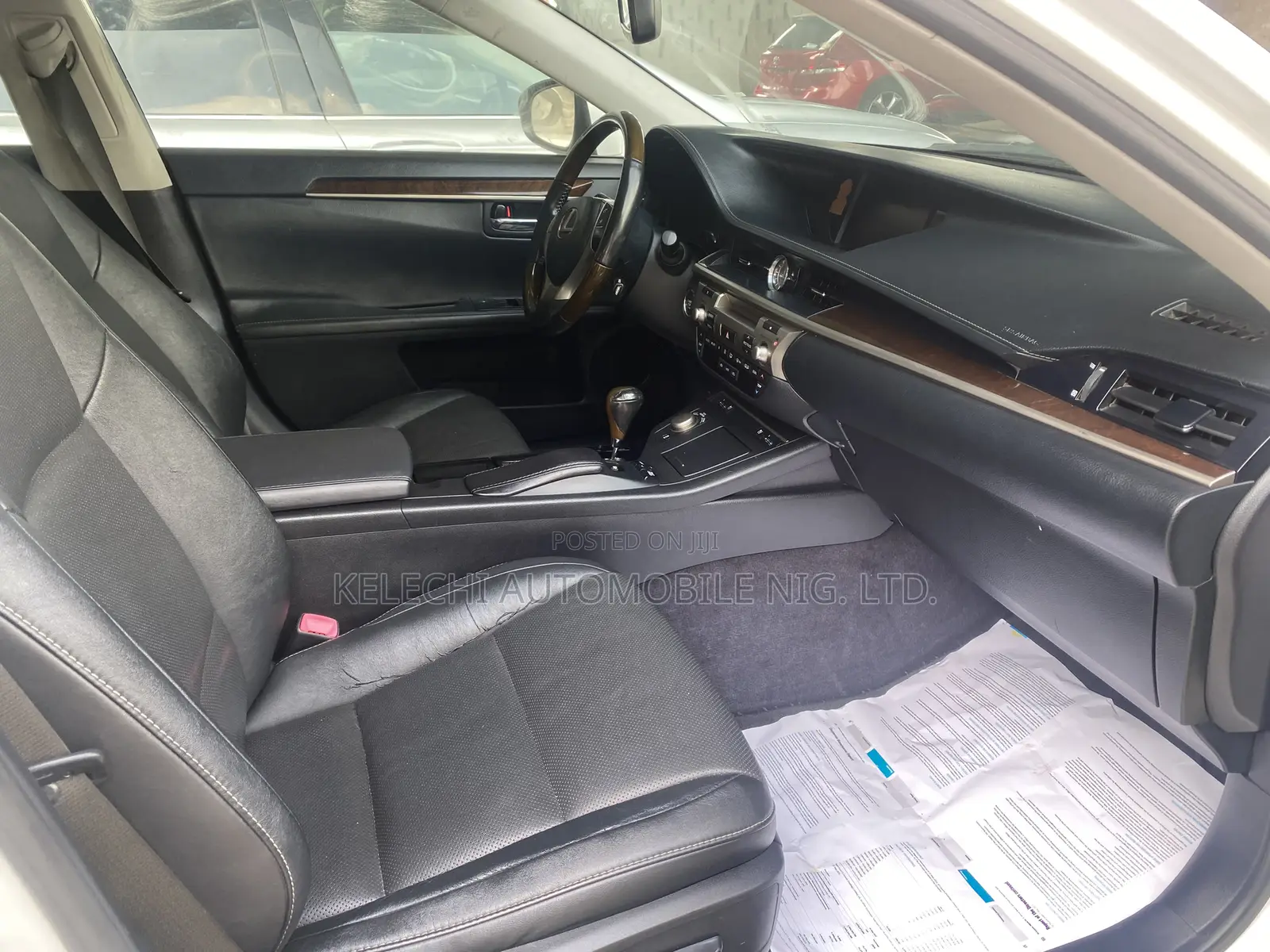 Lexus ES 350 FWD 2014 White