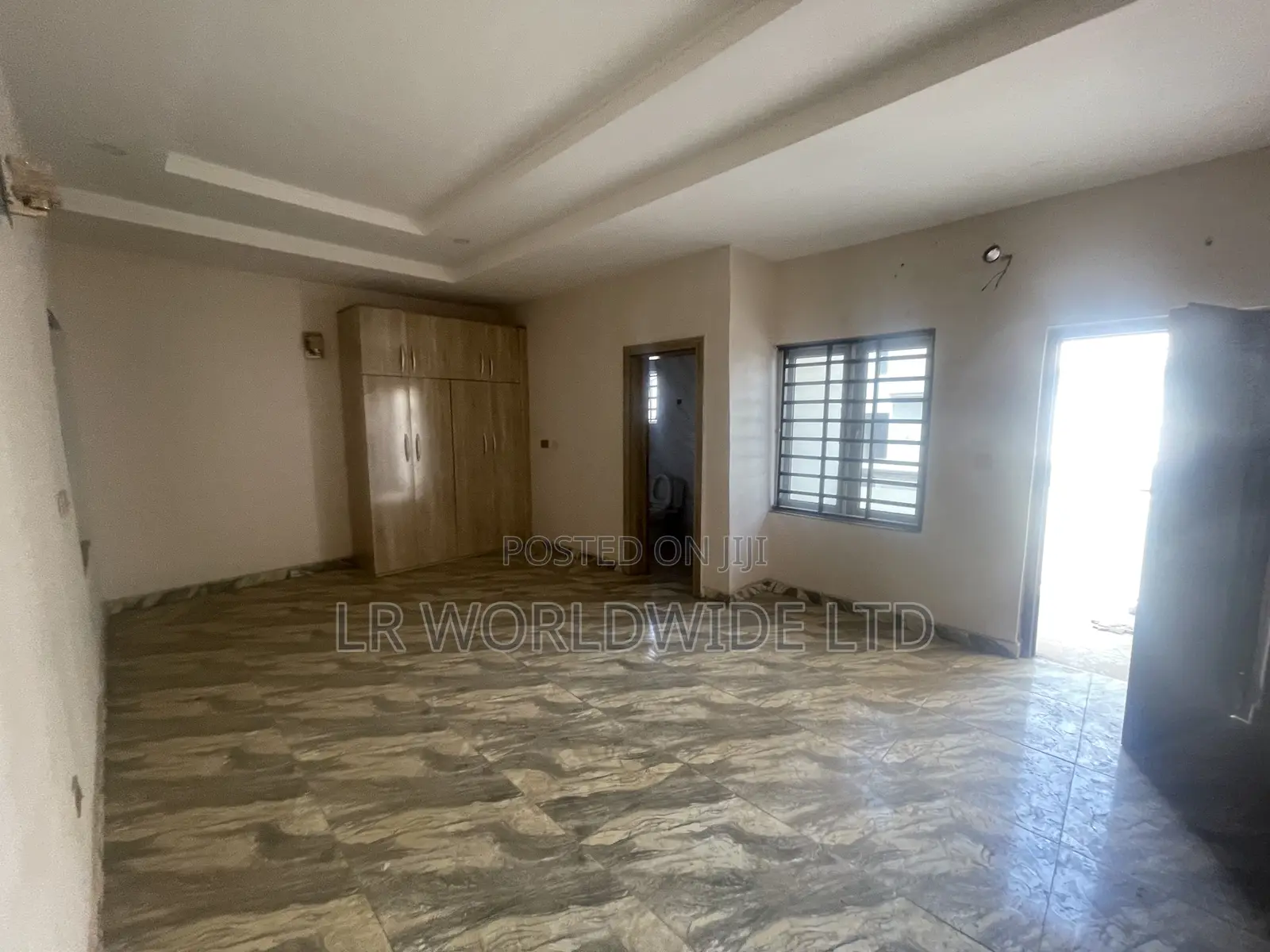 5bdrm Townhouse/Terrace in Guzape District for Sale