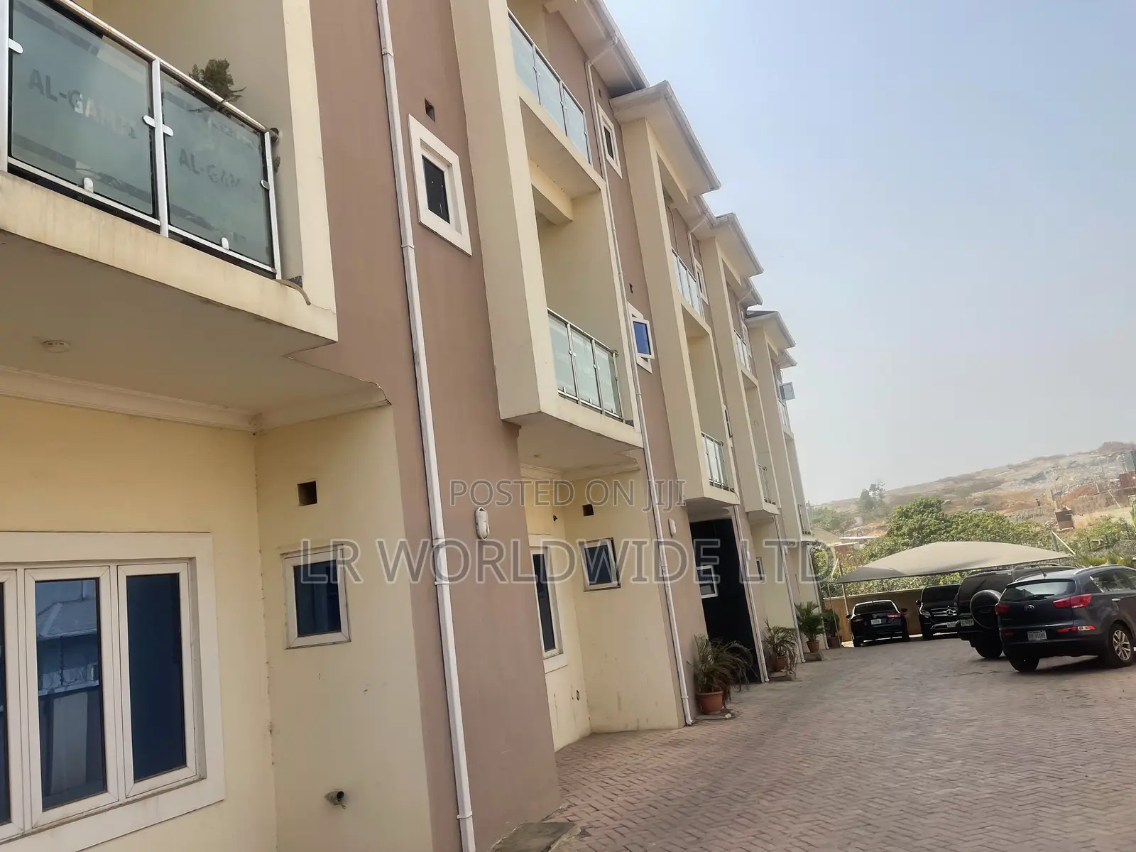 5bdrm Townhouse/Terrace in Guzape District for Sale