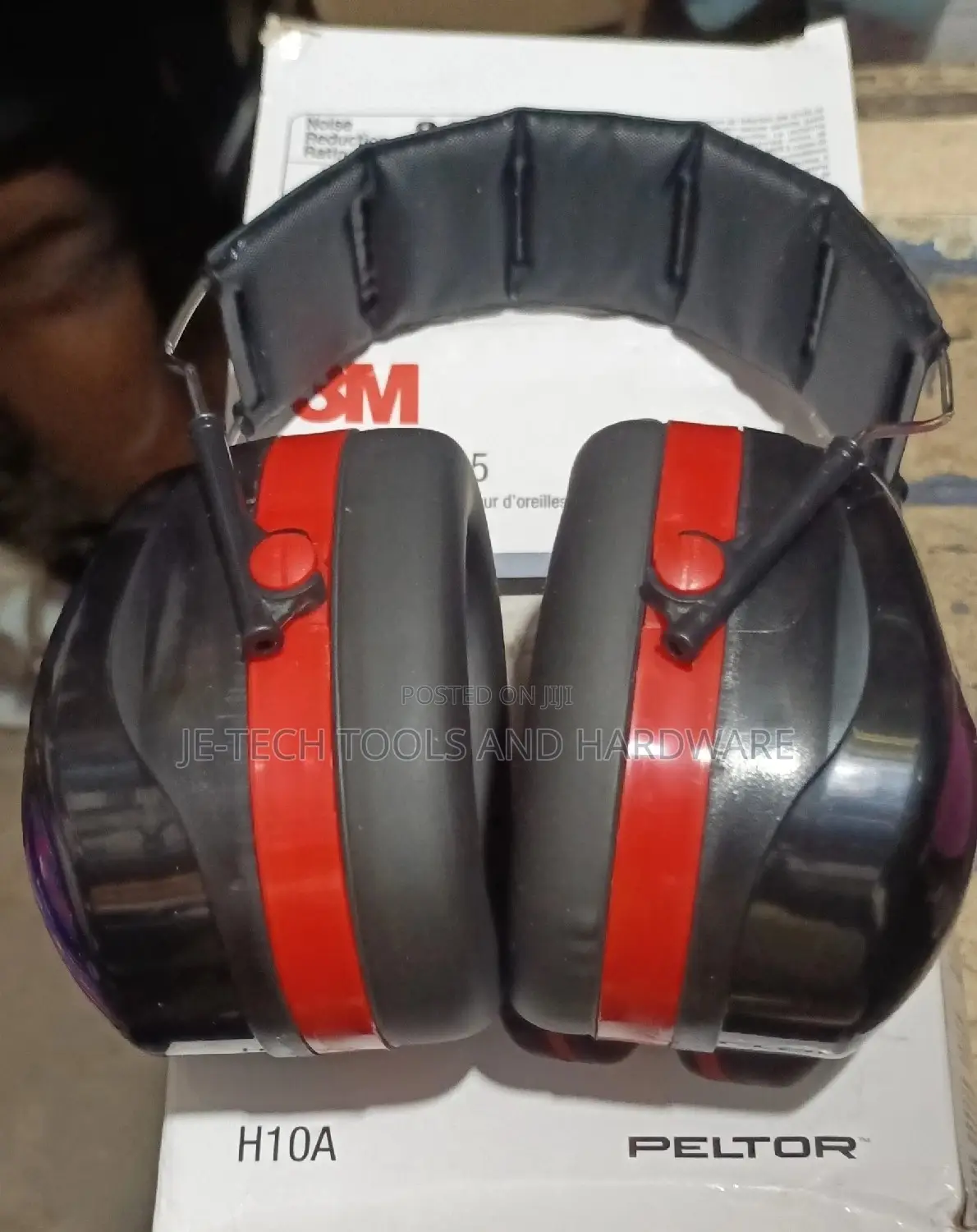 3M Optime 105 Noise Reduction Rating 27 Earmuffs H10P3E