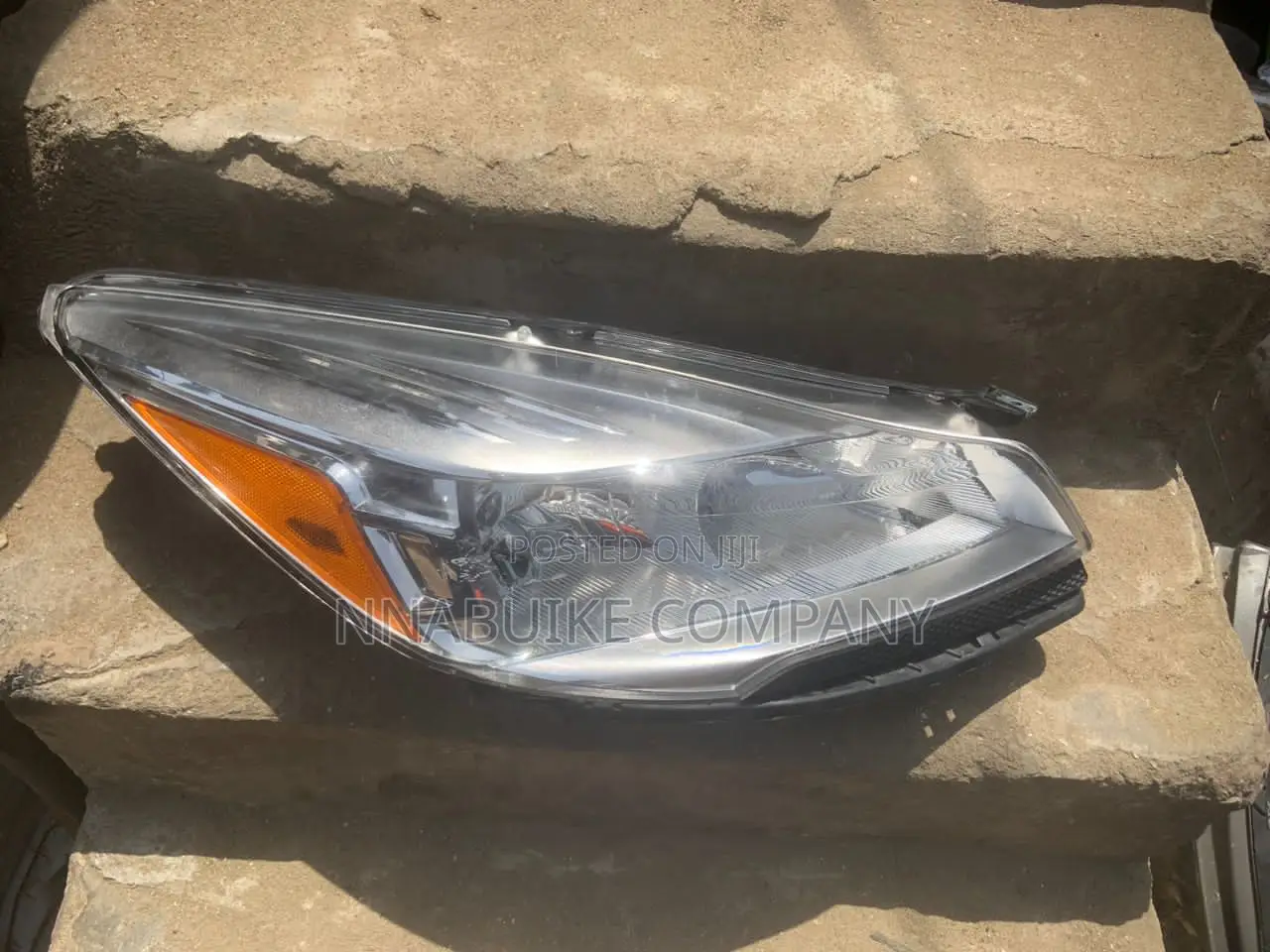 Ford Escape Headlamp 2013 Model