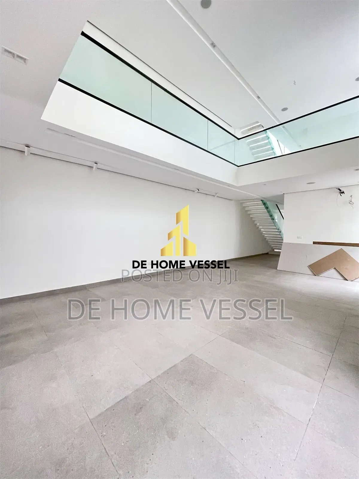 5bdrm Duplex in Ikate for sale
