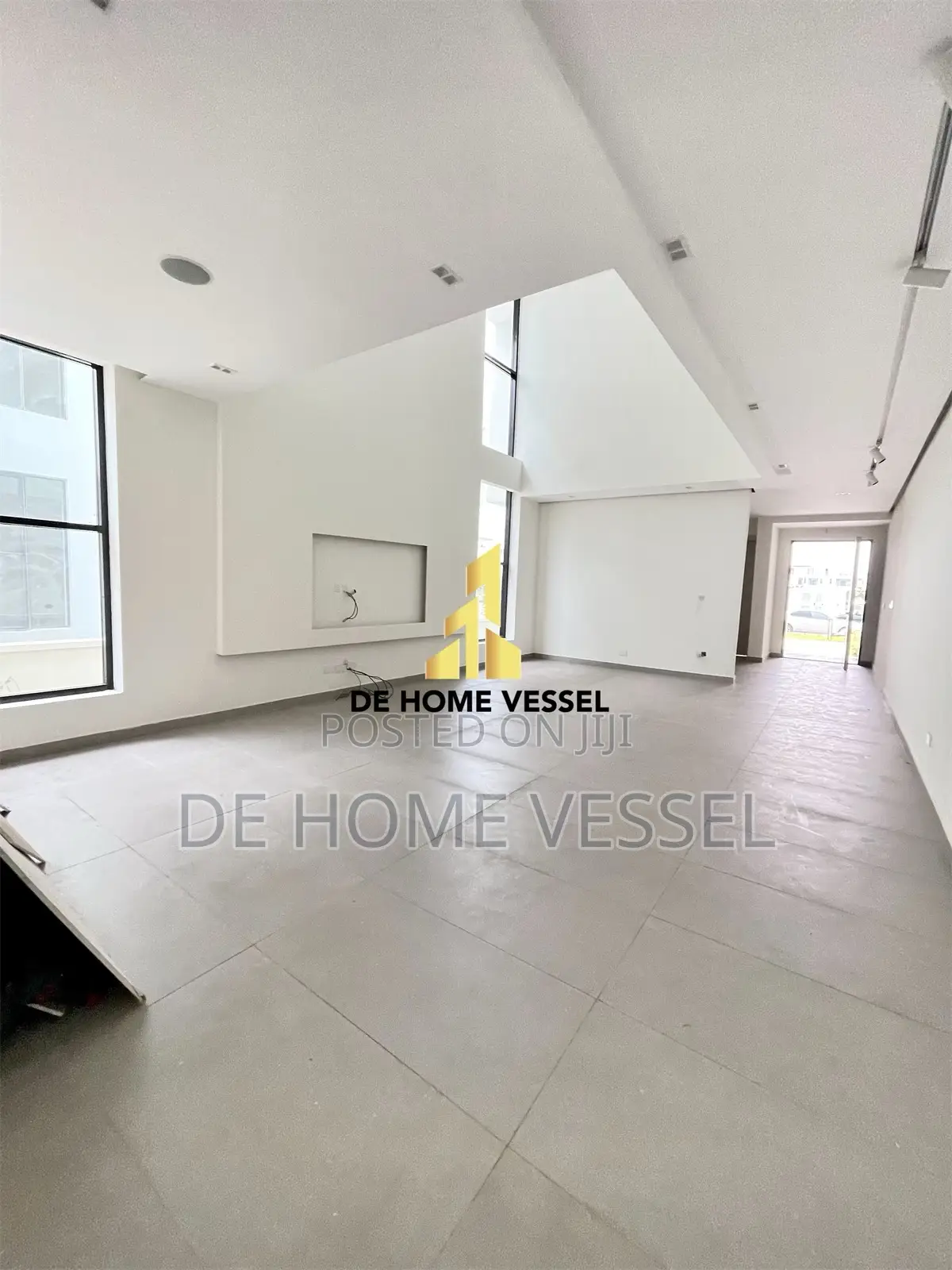 5bdrm Duplex in Ikate for sale