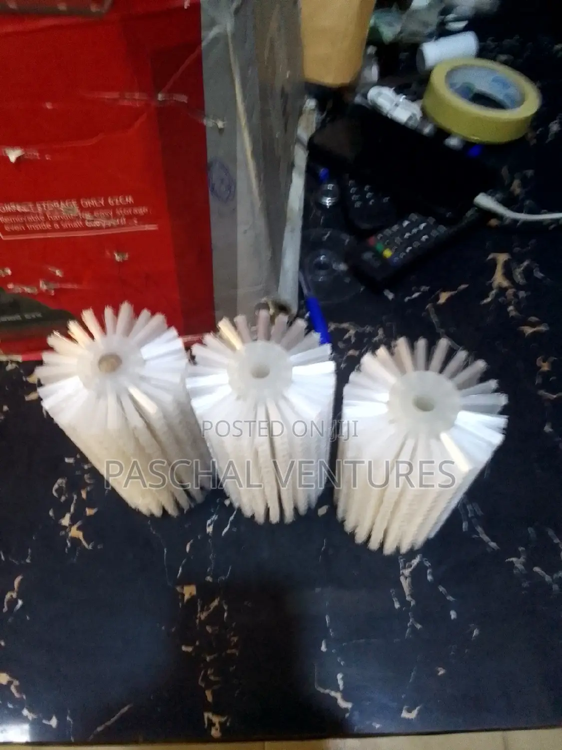 Brush Packaging Machine
