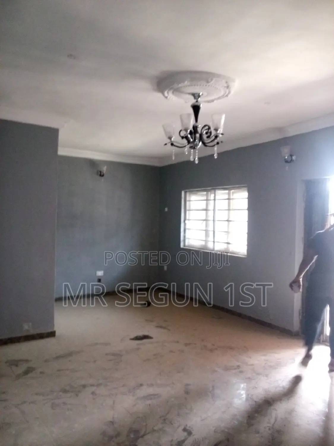 3bdrm Block of Flats in Piller Estate, Akala Express for rent