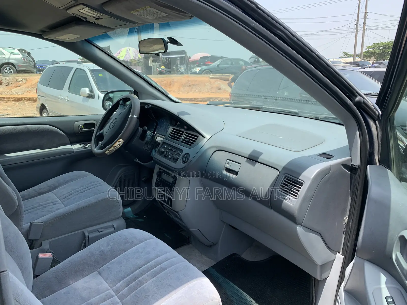 Toyota Sienna LE 2002 Blue