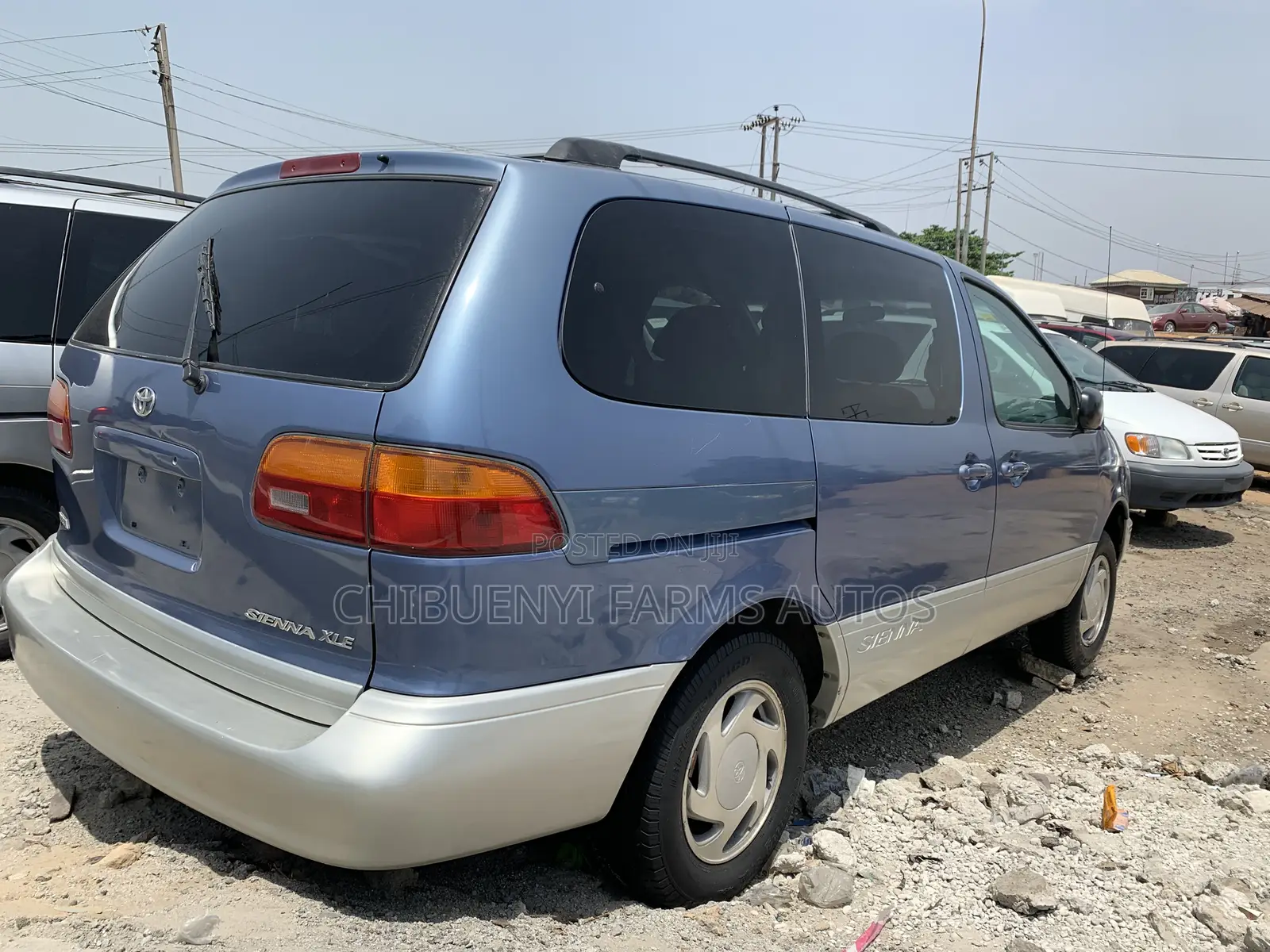 Toyota Sienna XLE 2002