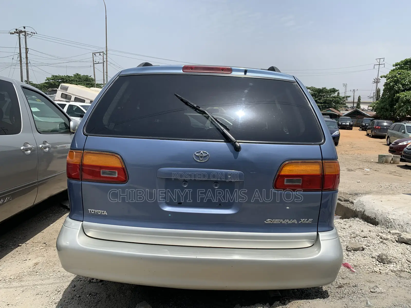 Toyota Sienna XLE 2002