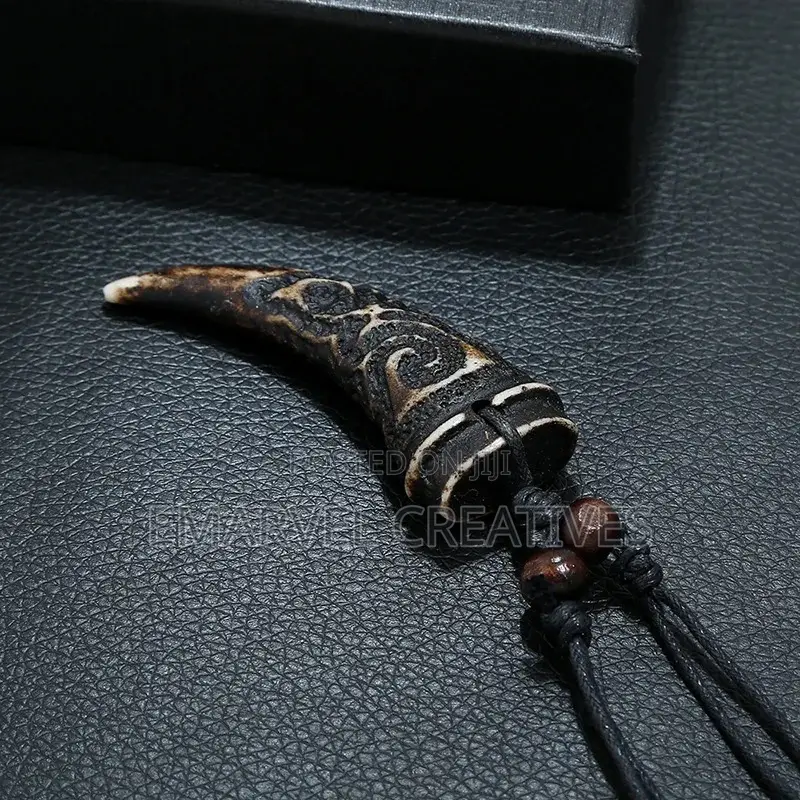 Retro Necklace Totem Pendant Cool Ox Horn Choker Africa